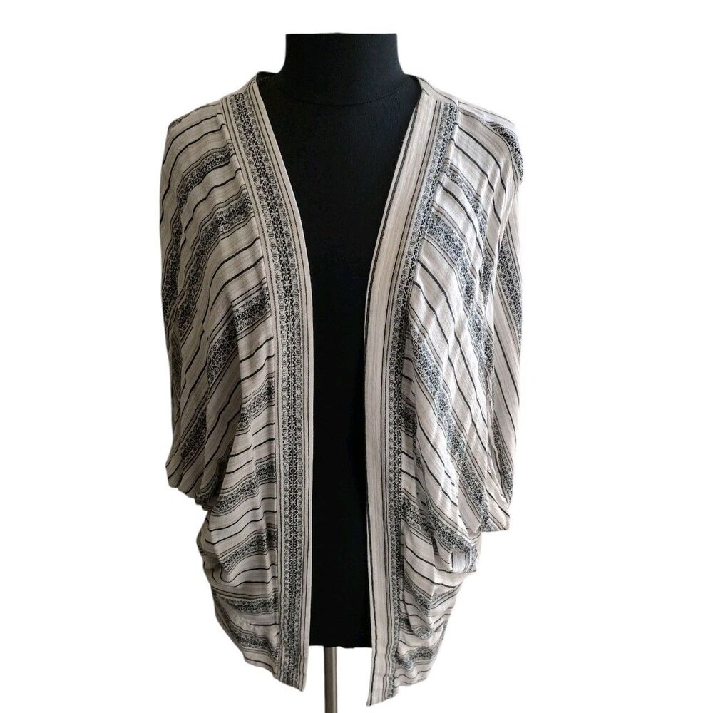 Bobeau Women’s Tan Black Boho Print Multicolor Open Front Dolman Cardigan  1X